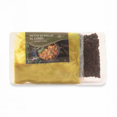 Petto di Pollo al Curry e Riso Nero