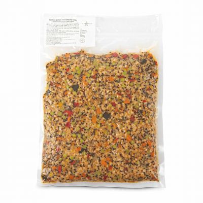 Insalata di farro e quinoa con verdure