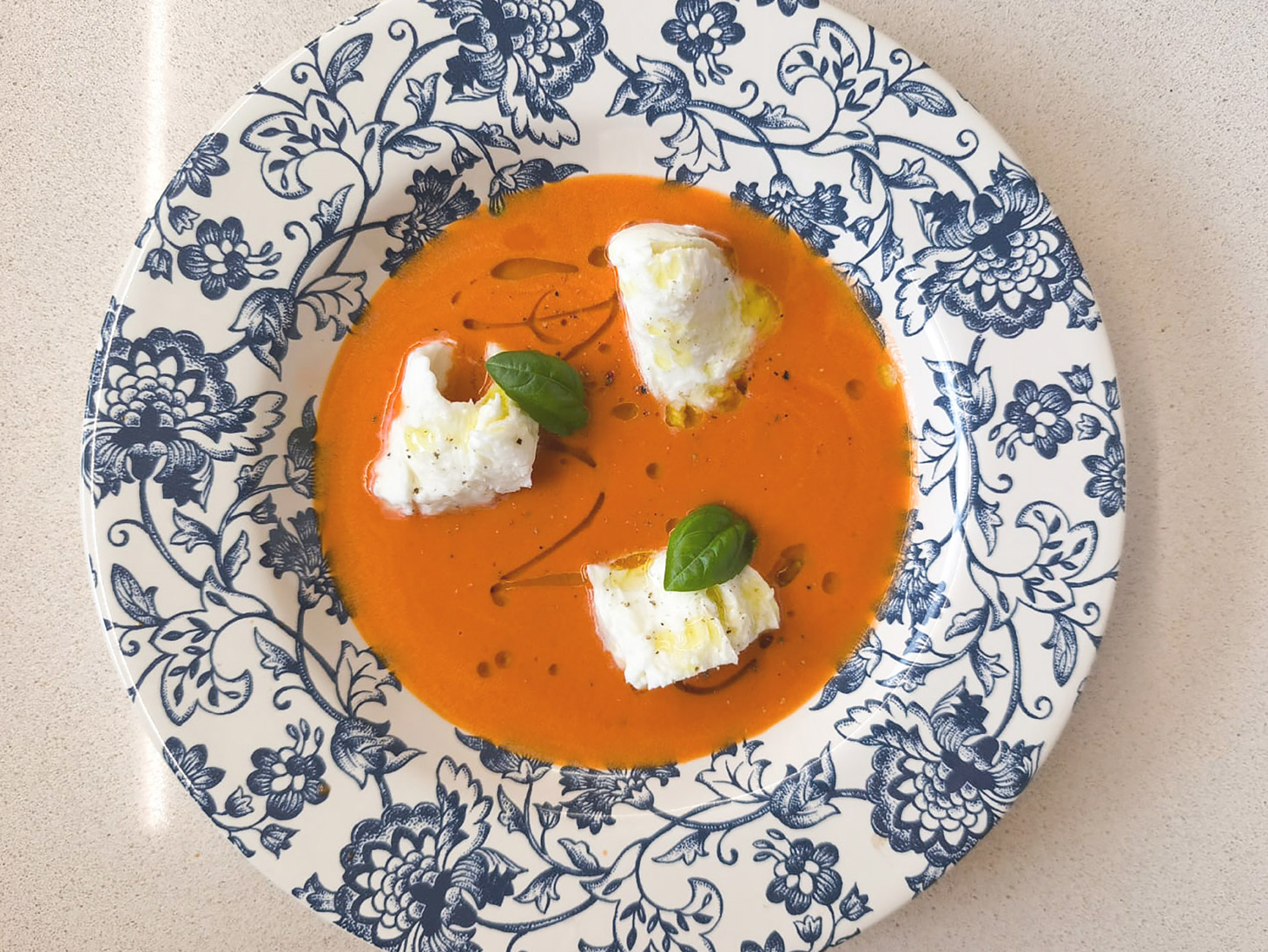caprese-gazpacho