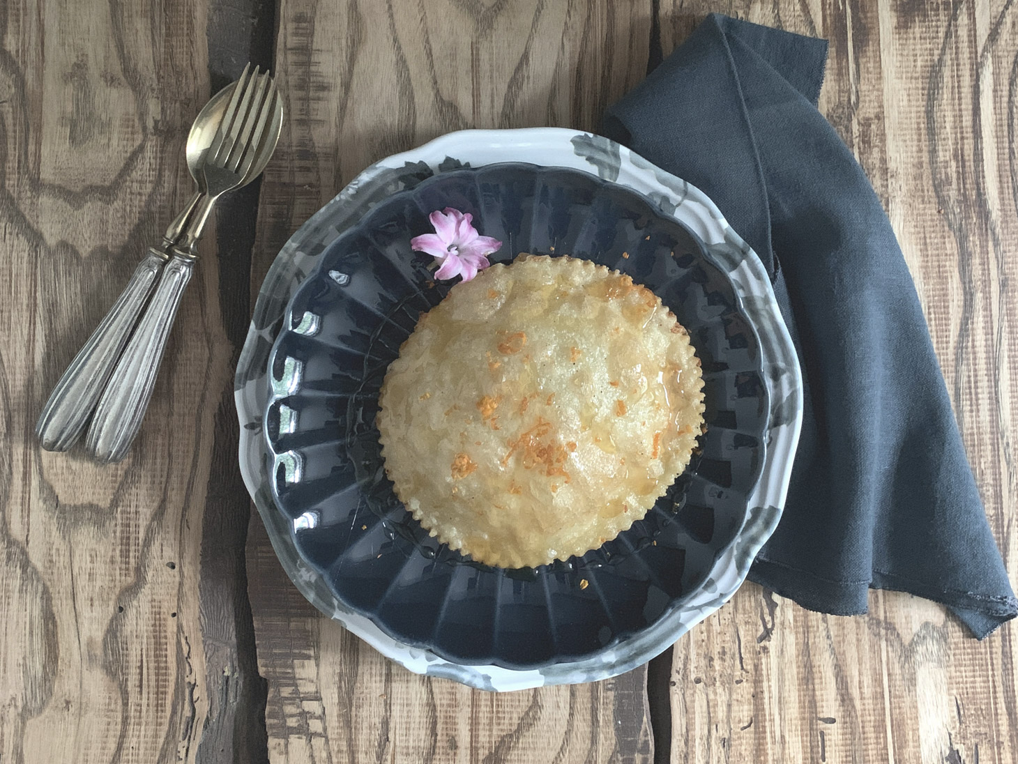 Seadas con ricotta